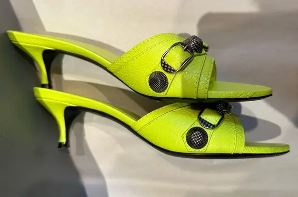 Balenciaga Cagole Leather Sandals w/ Buckle NEON GREEN Size 37.5 NEW