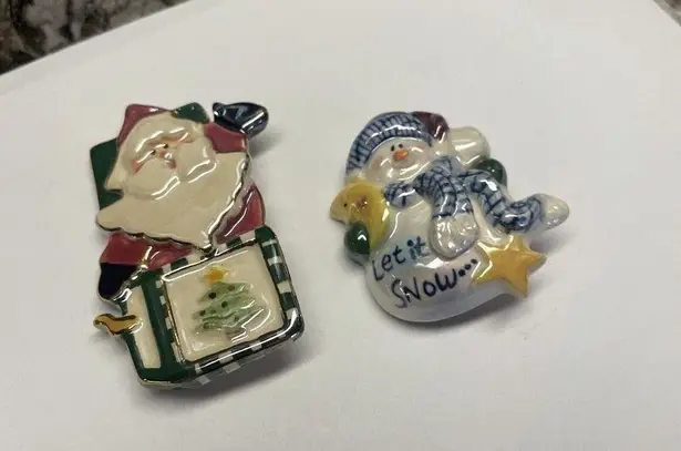 Lot Of 2 Ceramic Brooch Pins 1 TSC 2002 Vintage