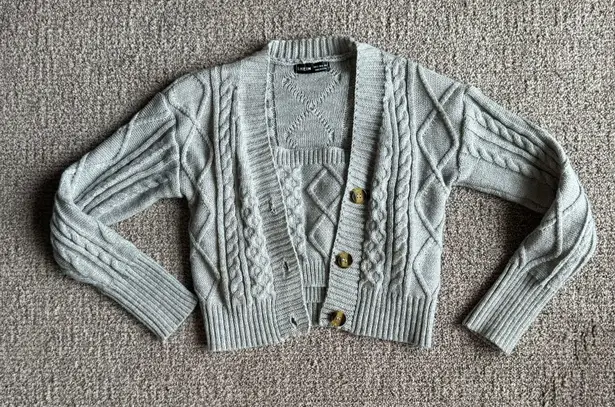 Grey Button Front Cable Knit Cardigan With Cropped Tube Top Women Size Small / 4 Gray