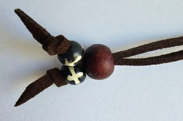 Dark brown suede brown beads glasses chain