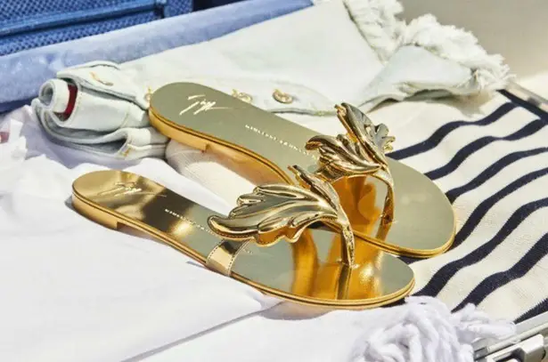 Giuseppe Zanotti Nuvorock Metallic Gold Wing Flat Thong Sandals CRUEL