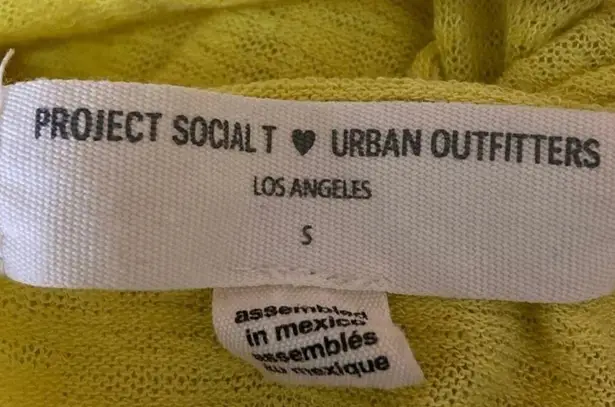 Project Social T Loves Urban Outfitters Yellow Scoop Neck Boxy Tank Top Size S