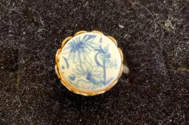 Vintage Blue and white adjustable ring