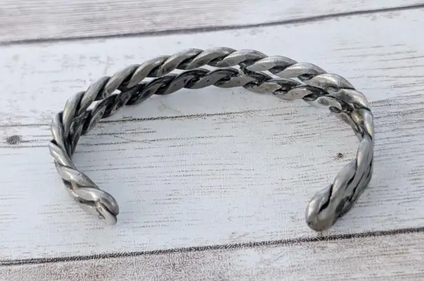 Vintage Bracelet Dark Silver Tone/Grey