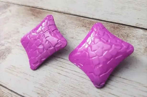 Vintage Clip On Earrings