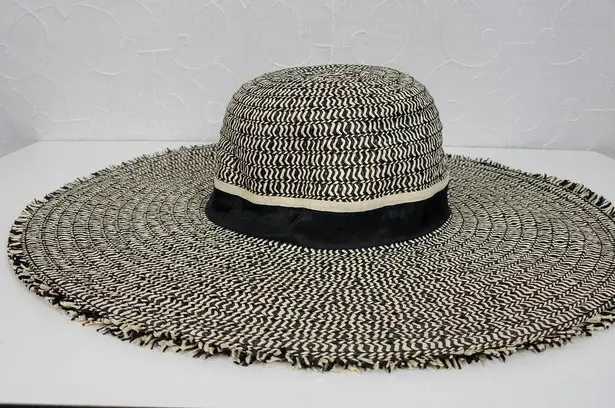 Womens Beach Hat One Size Black Tan Straw Wide Brim Fringe Summer Beach Sun Hat
