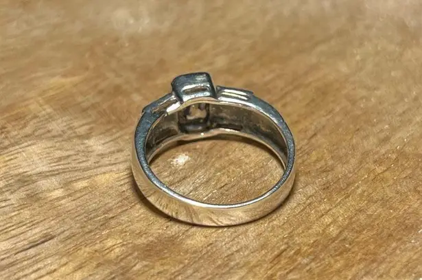 Sterling Silver Vintage Marcasite & White Topaz Dainty 925 Ring