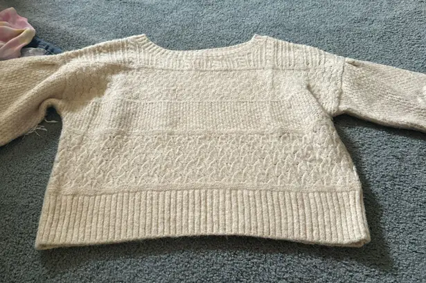 Old Navy Sweater