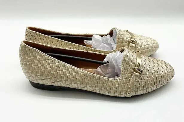 Seven 7 Pearl Gigi Buckle Cream Woven Flats Almond Toe Size 8.5 New in Box!