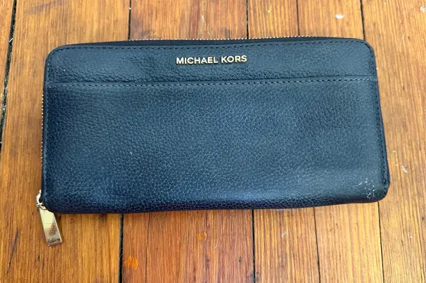 Michael Kors  Navy Mercer Multipocket Continental Zip Up Wallet - Image 1