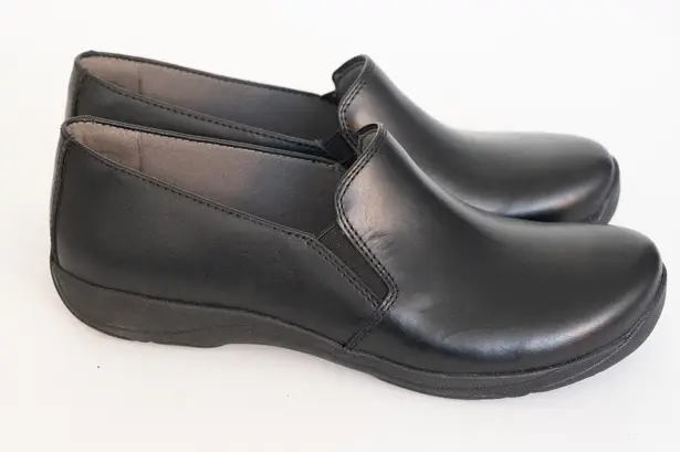 Dansko - Nora Black Leather Slip-On Shoes Size EU 40 (US 9.5–10)