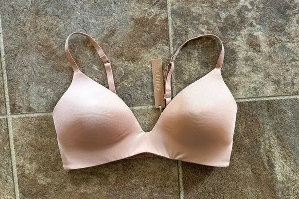 SKIMS Wireless Form Lightly Lined Bra Size 34C Ochre
