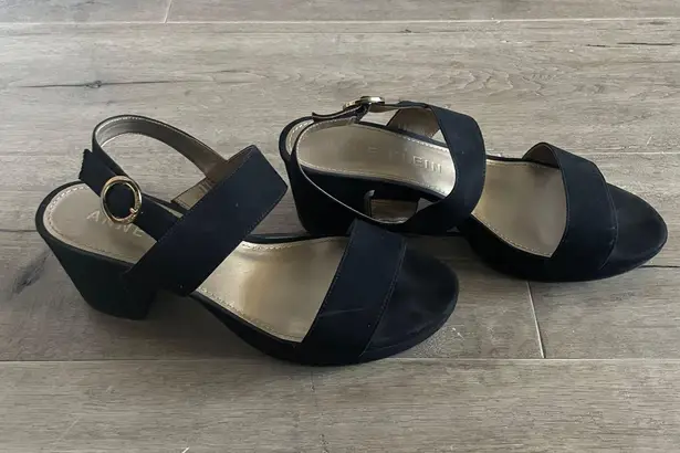 Anne Klein Black Heels