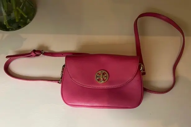 Tory Burch crossbody purse