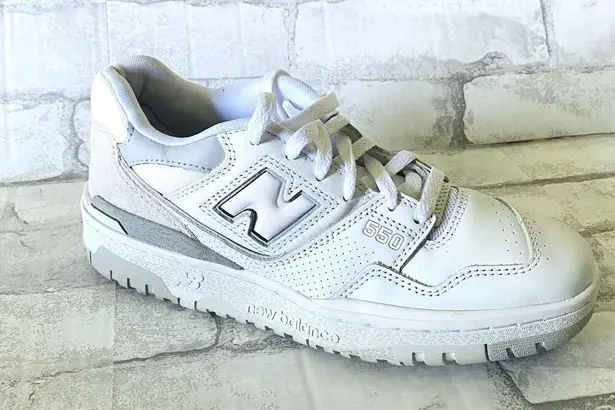 New Balance Rain Cloud Unisex 550 White/Grey Tennis Athletic Shoes  W11 M9.5