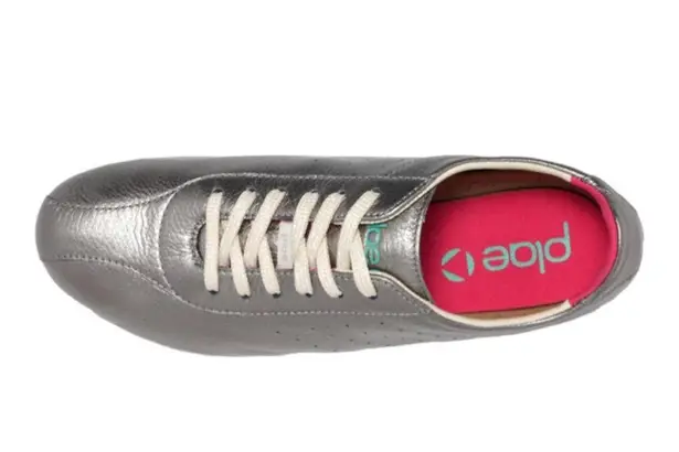 PALE Women’s Silver Sun HEMATITE Lightweight Traction Sport Sneakers Size 7 NEW