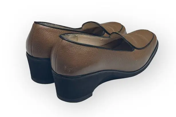 Salvatore Ferragamo ✽ Sculptural Wedge Heel Loafers ✽ Golden Brown Leather ✽ 5M