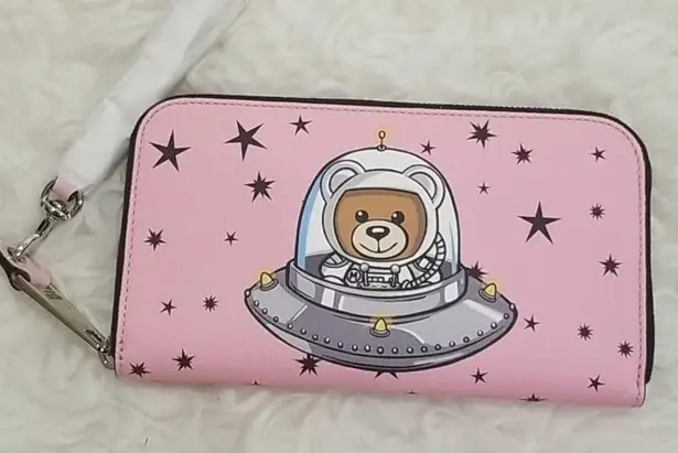 Moschino 💕💕 Space Ship Bear Zip Around Wallet Pink NWT 100% Leather