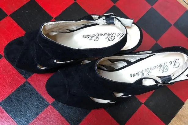 De Blossom Collection Size 8-1/2 6-inch Spike Heel