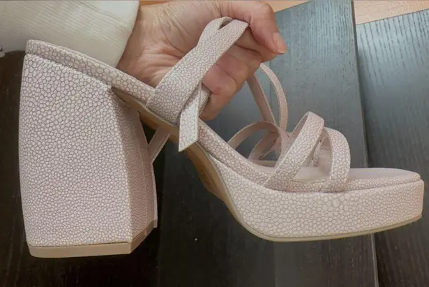 Katy Perry super soft Lace up high heels π