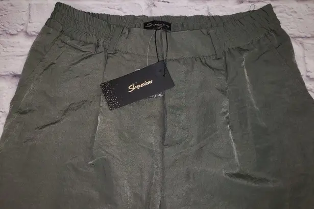 Shinestar  Women's Size Medium Olive Green Paper-Bag Wind breaker Style Pants