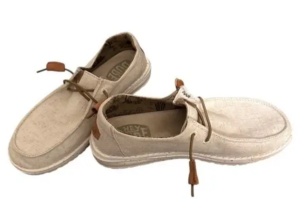 Hey Dude ’s Wendy Washed Canvas Slip-On Casual Shoes Worn Only One Time Size 6