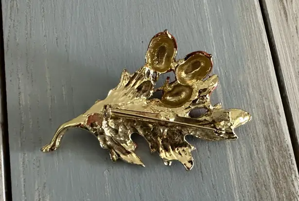 Amazing Vintage Leaf & Acorn Brooch Gold Tone Matte Green Brown & Copper Enamels