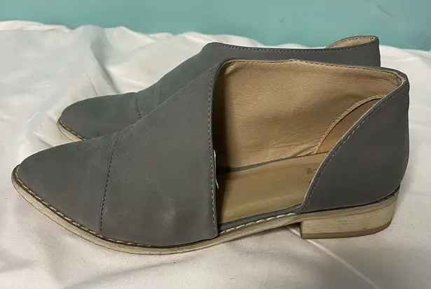 JG Women's Faux Leather Suede Gray Flats D'Orsay Cutout Slip On Shoes Sz 7 S