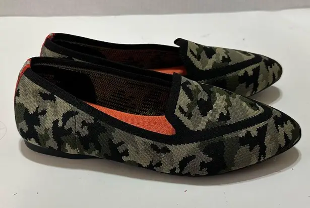 Birdies  + Judy Blackbird Camouflage Point Toe Slipon Flats Size 8.0