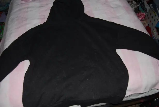 Five Below Mottled Black Bratz Sweatshirt Size L