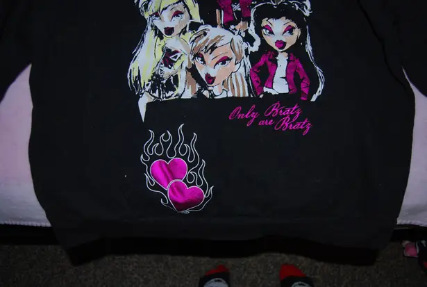 Five Below Mottled Black Bratz Sweatshirt Size L