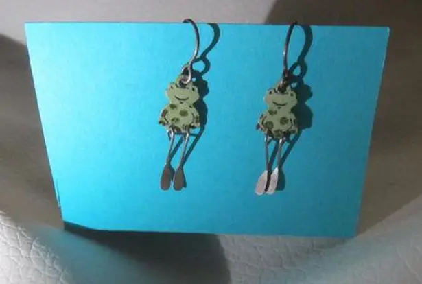 Vintage Green Frog Earrings With Dangle Legs