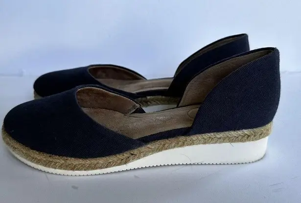 Life Stride  women's Soft System Cassidy Navy Espadrille Slip On Flats Size 6.5