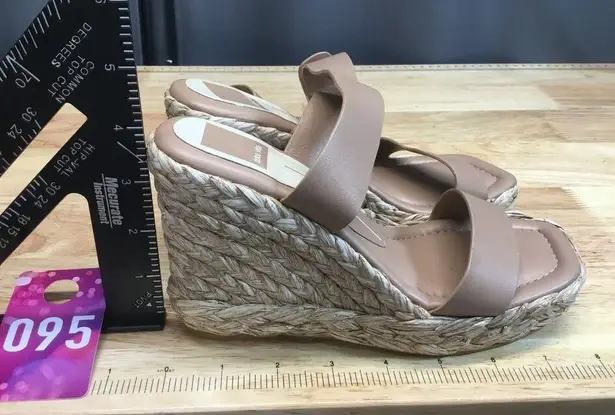 Dolce Vita Aldona Wedge Heel Sandal Women's 5.5 Gray Leather Ankle Buckle Strap