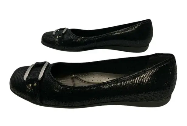 Trotters Sizzle Flat Black Patent Suede US Women's 12N Size 12