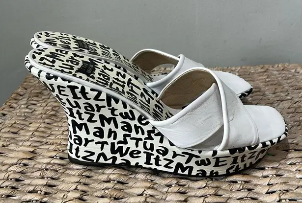Stuart Weitzman  NEW BLACK & WHITE LEATHER GRAFFITI PRINT LOGO SANDAL WEDGE 9.5