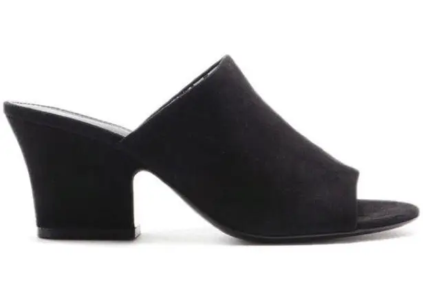 Salvatore Ferragamo Sophie Suede Black Mules. Size 8