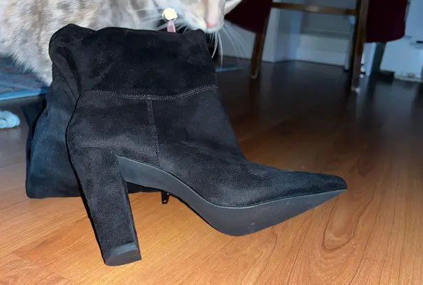 Shoedazzle Knee-High Heeled Boots