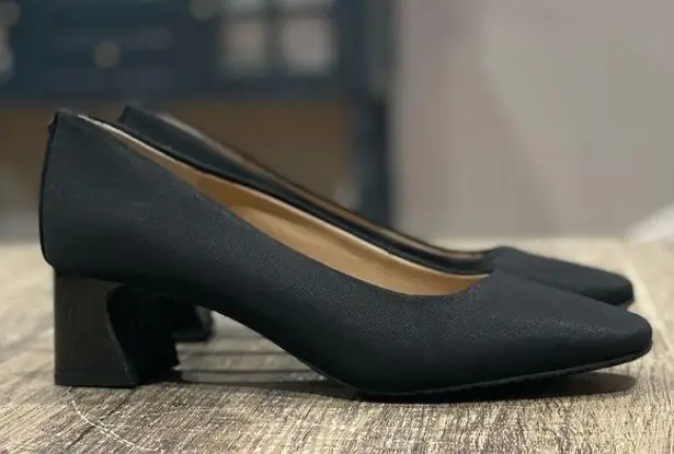 NYDJ  Fay Stretch Pumps In BlackLast Denim Black