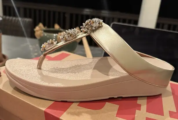 FitFlop Womens Wedge Sandal Metallic Beaded GALAXY Slip on toe post Size 10!!