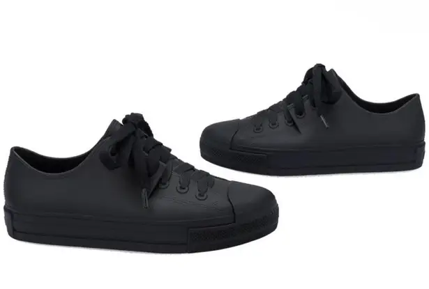 Melissa SQUAD SNEAKER RUBBER BLACK SIZE 8 NEW