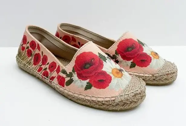 Cotto Floral Daisy Bee Espadrilles Flats Ladybug Red Size 5.5