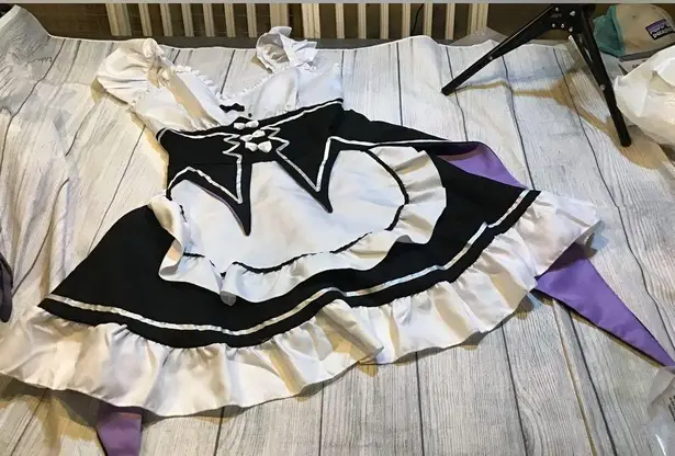 Cosplay black and white dress with purple tails Size undefined