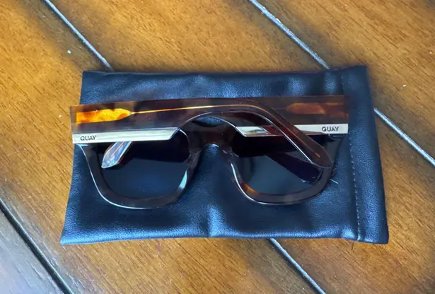 Quay Australia  Sunglasses - Image 4