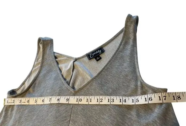 Everlily Womens Grey V