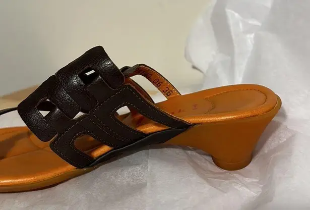 Think! Leather vintage Y2K heeled cage sandals flip flop 36 Size 6