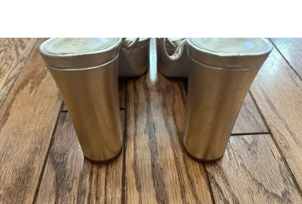 Schutz Kelsie Platform Sandal Heels Metallic Size 10.5 STORE MODEL