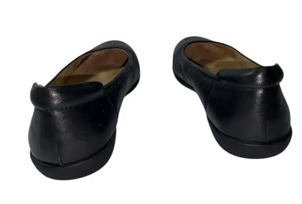 Naturalizer Vivienne Women’s 6.5 M Black Leather Slip-On Flats Work Comfort Shoe