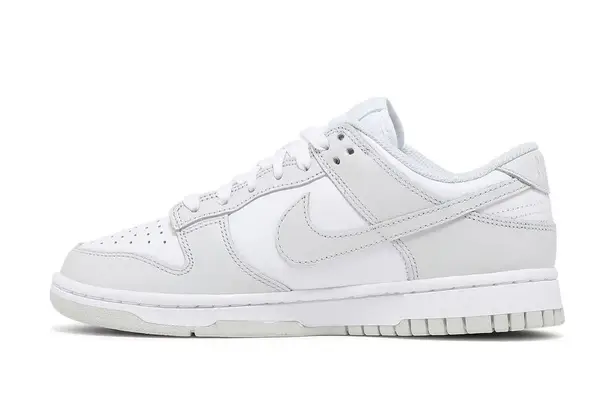 Nike Women’s Dunk Low Photon Dust