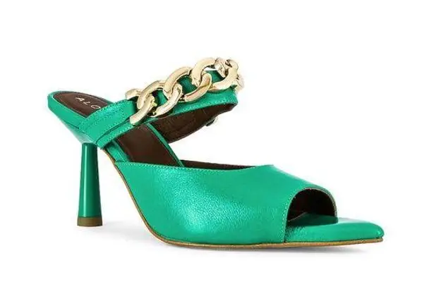 ALOHAS Daisy Mule in Green Size 10